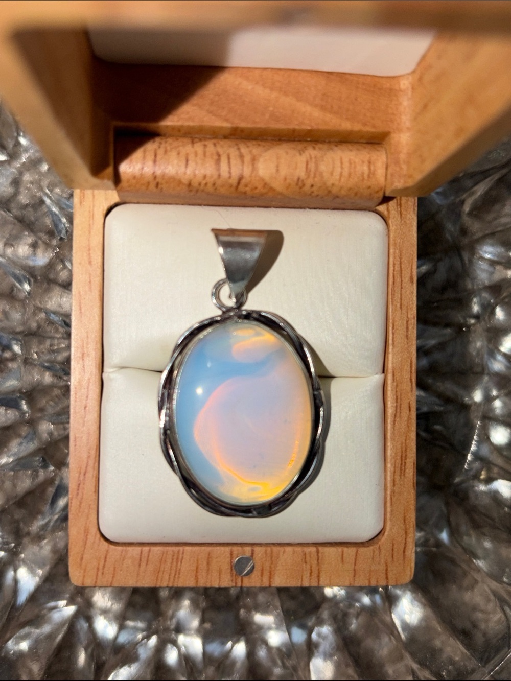 Milky Opalite Iridescent Oval Pendant Necklace in Blue/Peach Hues
